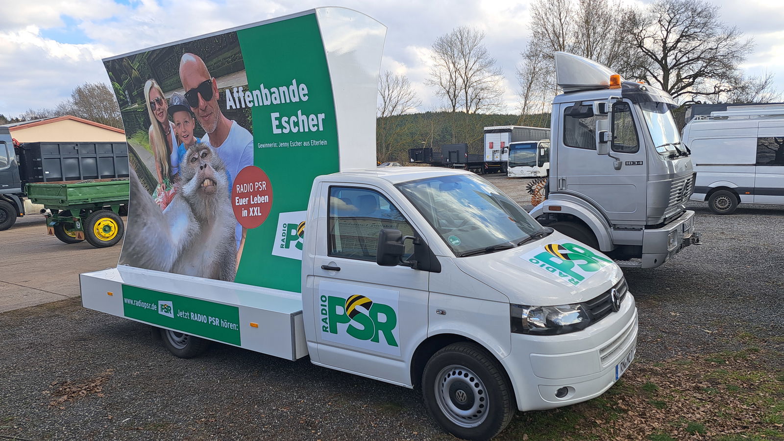 euer leben in xxl - plakat affenbande