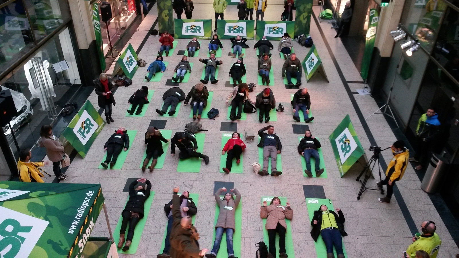 Massenhypnose 2013.jpg