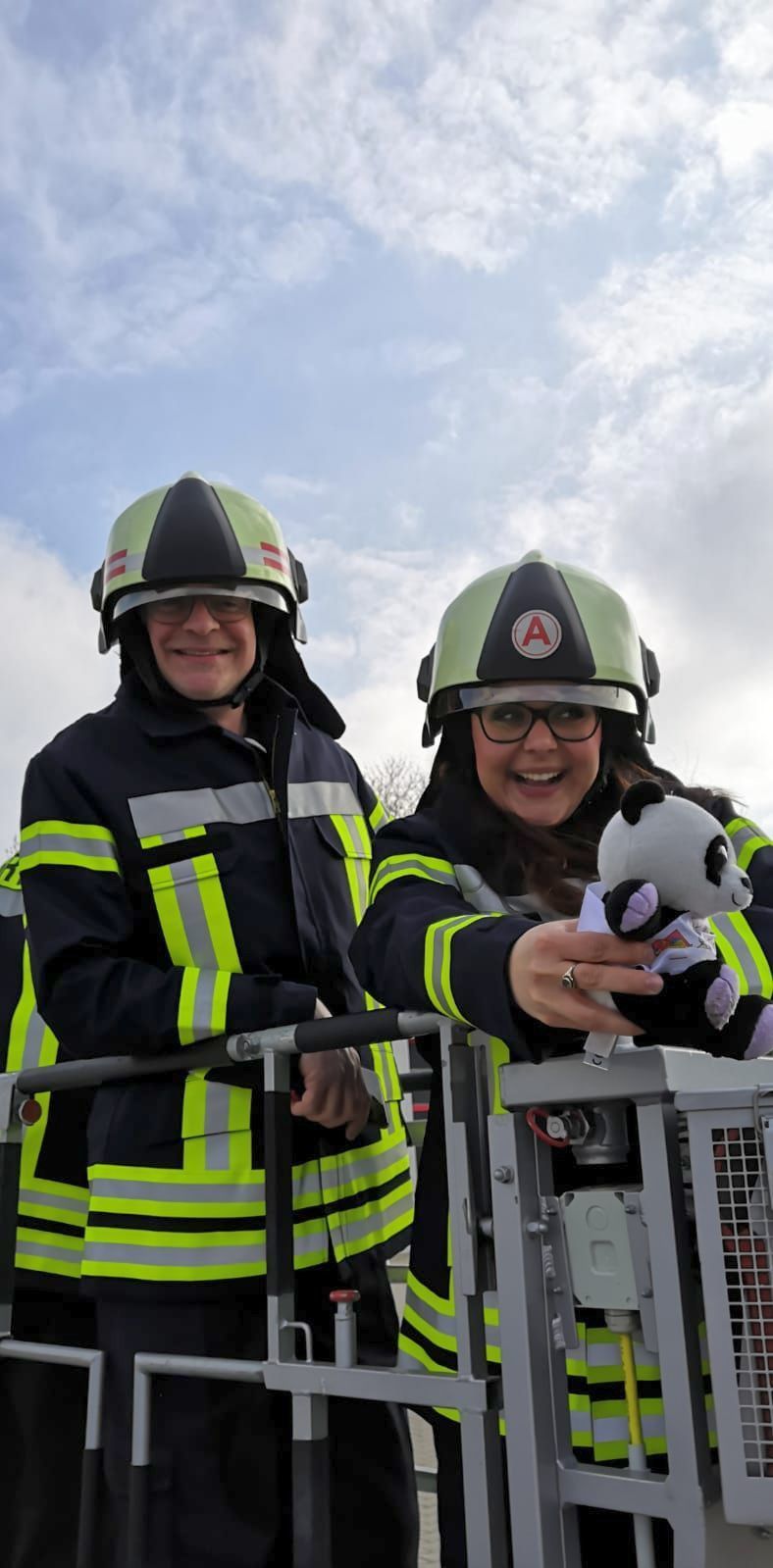 auf_der_feuerleiter_mit_panda.jpg