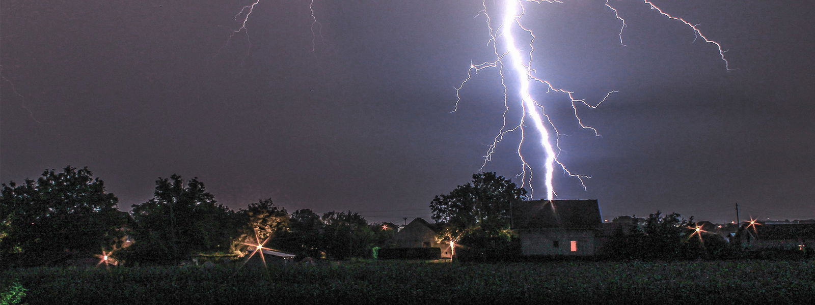 Das Haus der Blitze - RADIO PSR