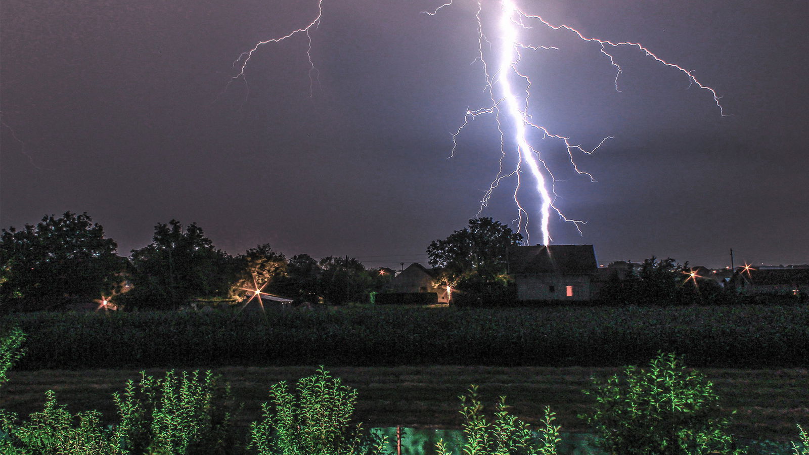 Das Haus der Blitze - RADIO PSR