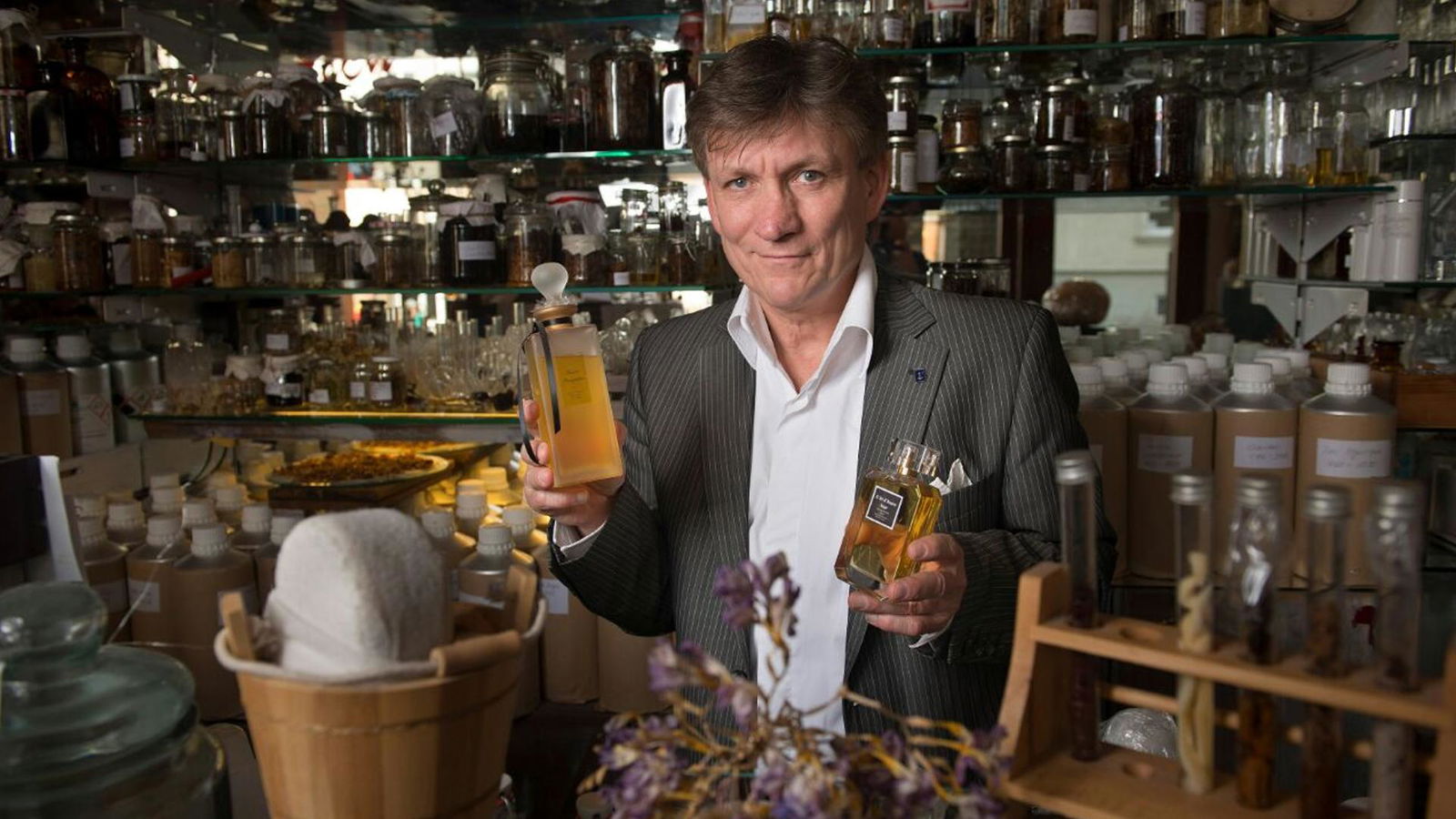 Unglaubliche Geschichten - Parfumeur Herrich